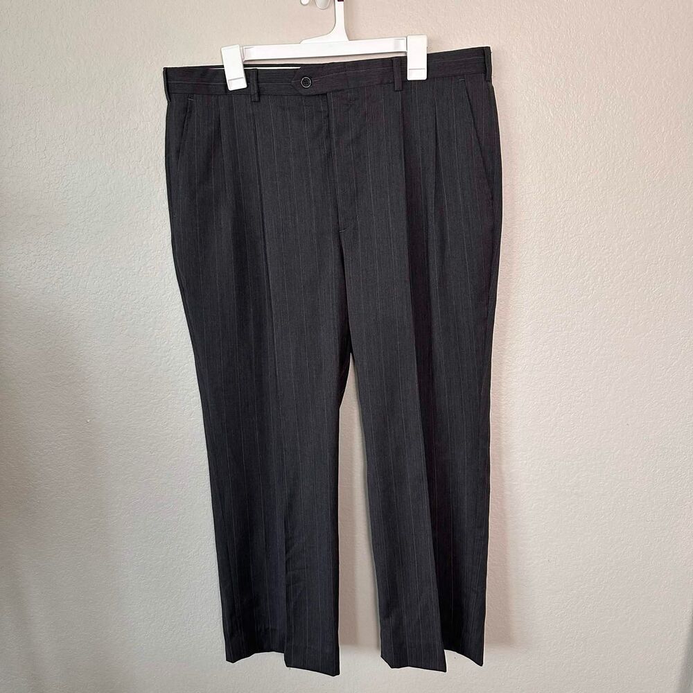 Stafford Mens 38x30 Worsted Wool Dress Pants Gray Pinstripe Pleated Trousers